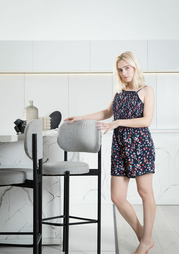 Лиза, 23